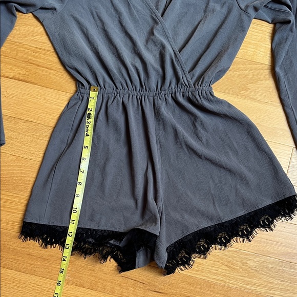 Contempo Casuals Gray Lace Trim Romper - Picture 4 of 6